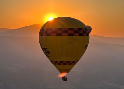 Pamukkale Hot Air Balloon Ride From Side